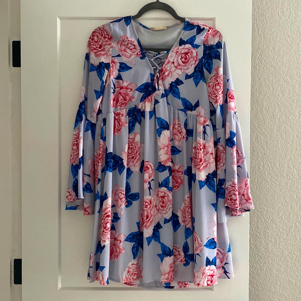 Altar’d State floral dress. Size S.